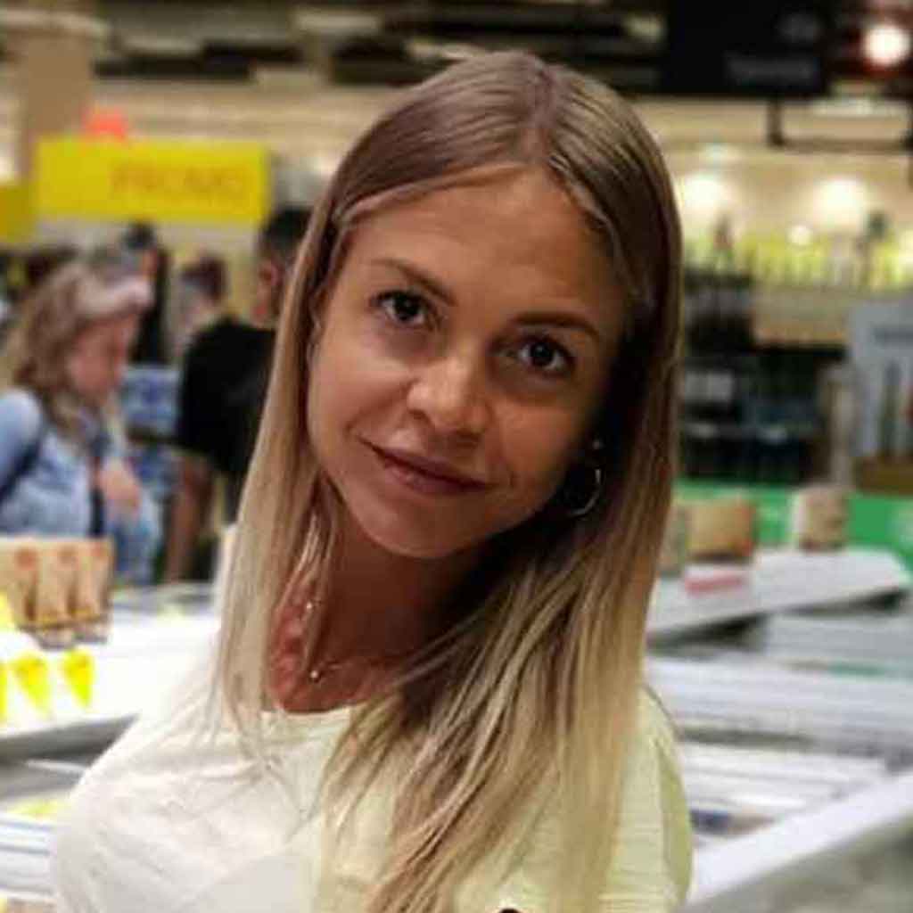 Profile image example